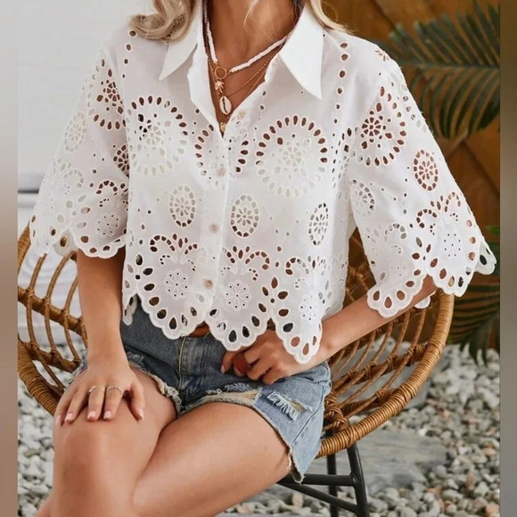 Random Embroidered Short Sleeve Shirt - Picture 1 of 5